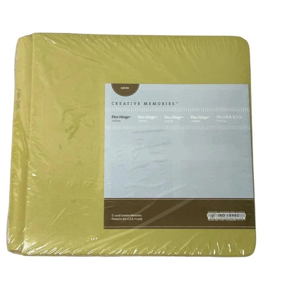 NIP Creative Memories Album ISO 18902 Photo-Safe Flex-Hinge Design 2008 Yellow - Picture 1 of 11